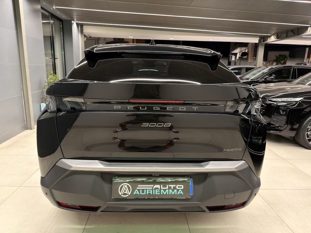 PEUGEOT 3008 1200 HYBRID 145 CV GT 